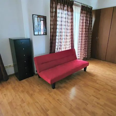 комфортабельная вилла у Crowne Plaza Villa