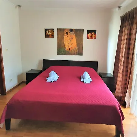 комфортабельная вилла у Crowne Plaza